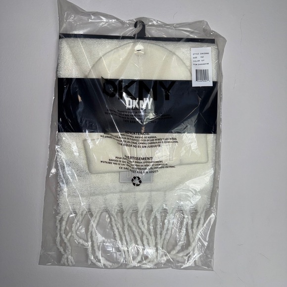 DKNY Beanie and Scarf Set Ivory White Winter Knit Fringe - Picture 3 of 5